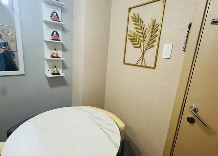 Kimoto's Place Aparthotel